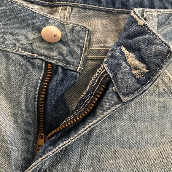 👖 2.1 Distressed Denim Jeans - Picture 2 of 16